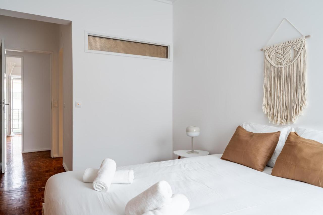 Spacious 3 Bedroom In The Heart Of Arroios Lissabon